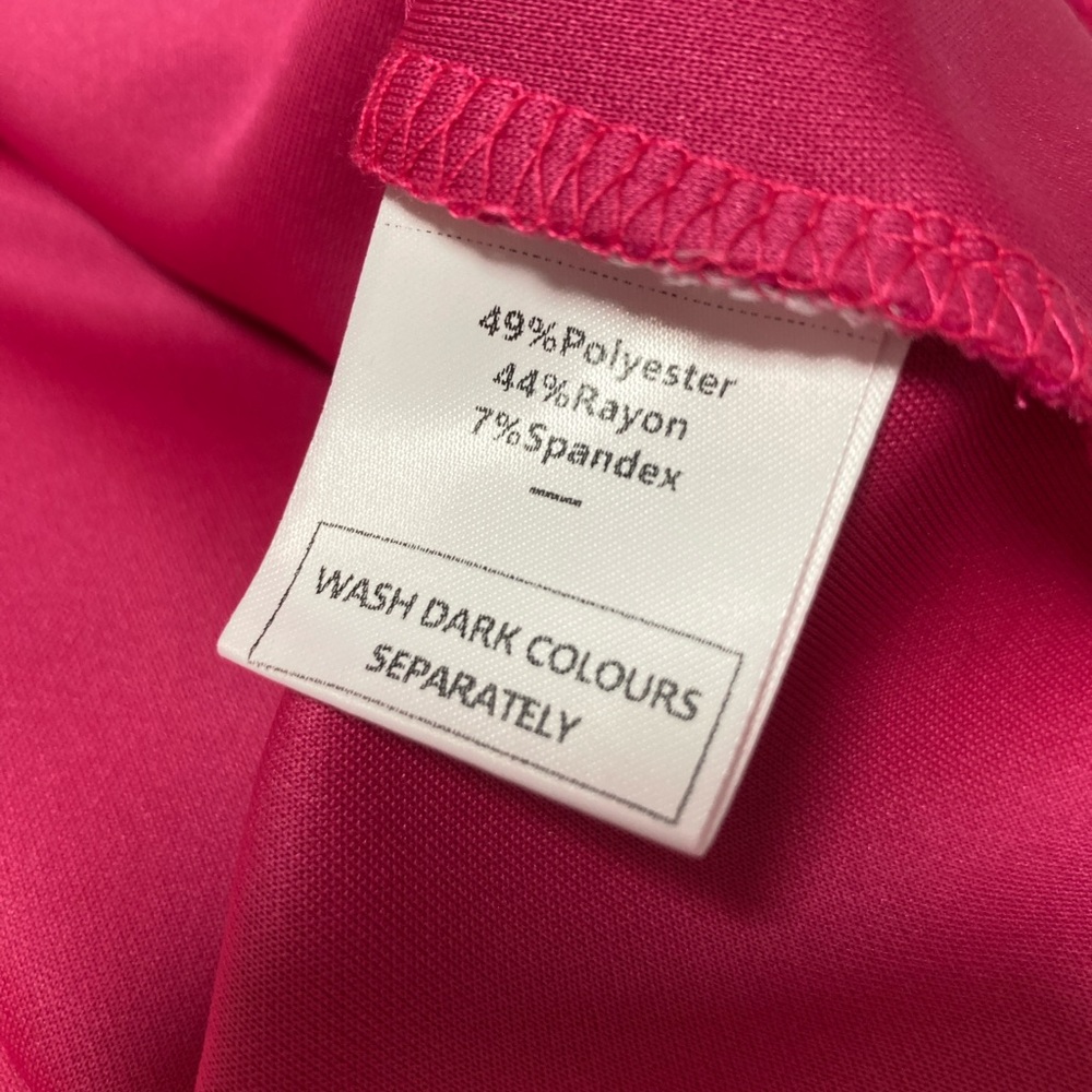 Women's Beautiful Air Essentials Two-Piece Set. Size Medium. - Picture 11 of 13